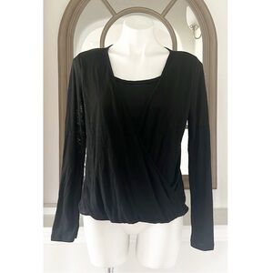W5 Ribbed Knit Long Sleeve Top in Black, Size L EXCELLENT!